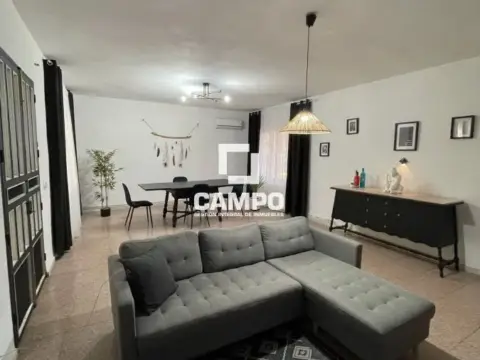 Chalet en Urbanización Pinares del Júcar