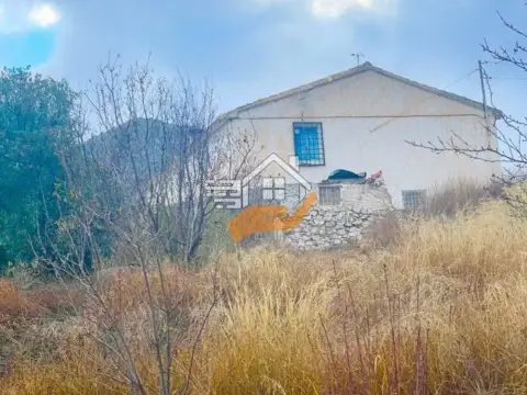 Finca rústica en Vélez-Rubio