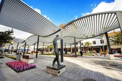 Local comercial en calle Ramal de los Manantiales