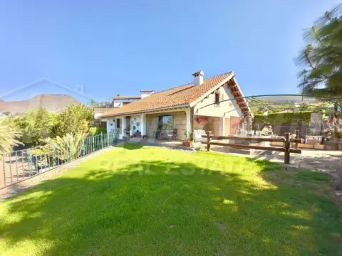 Casa rústica en La Sabinita