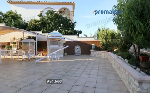 Chalet en Puente Genil