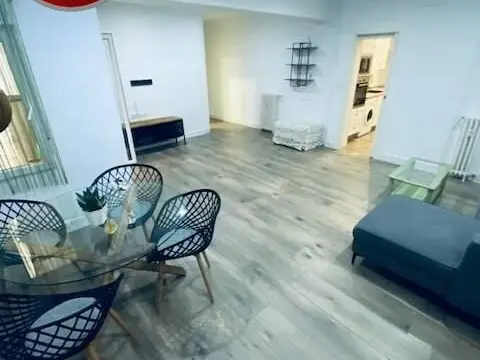 Apartamento en Paseo de Pedro Simón Abril