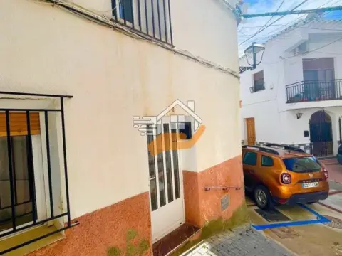 Casa adosada en Vélez-Blanco