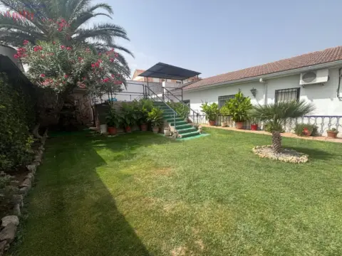Chalet en Malagon