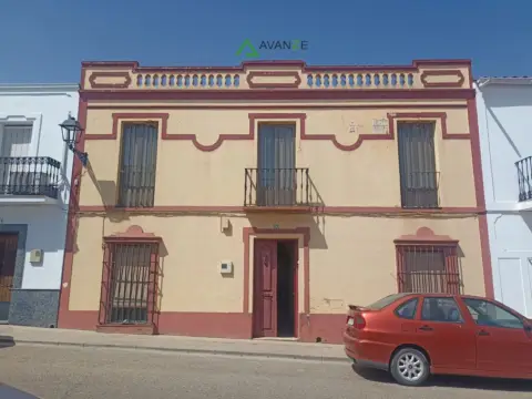 Casa en Villanueva del Fresno