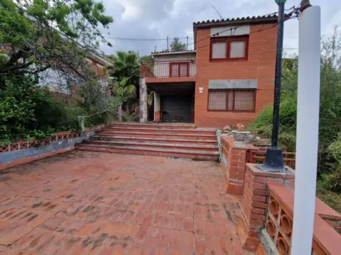 Chalet en calle Dels Ocells - Urbanització Racó del Bosch