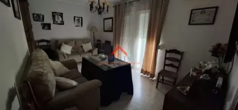Piso en Avda. Mª Auxiliadora