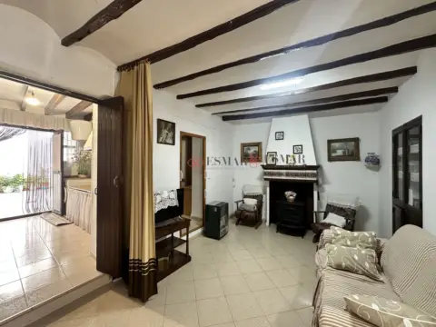 Casa en Algimia de Alfara