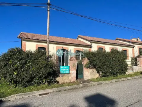 Chalet en Espinar (El)