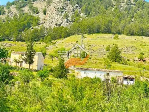 Finca rústica en Vélez-Rubio