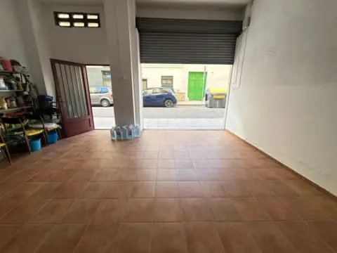 Local comercial en Carrer del Doctor Ferran