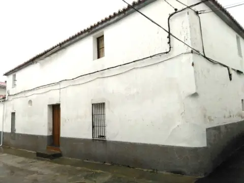 Casa en Monroy