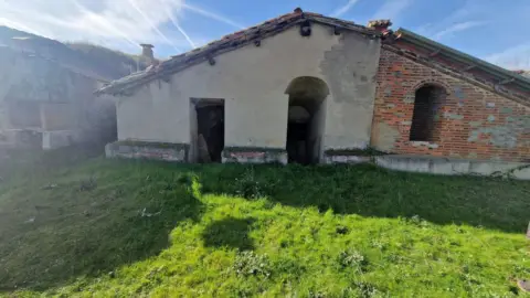 Casa en Avenida de la Virgen de los Imposibles