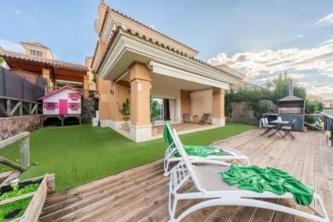 Casa en Urbanización Santa Clara Golf