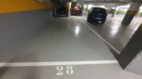 Garaje en Avenida de Isabel Manoja, 28