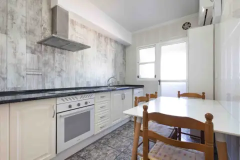 Piso en calle de Juan de la Cierva, 2