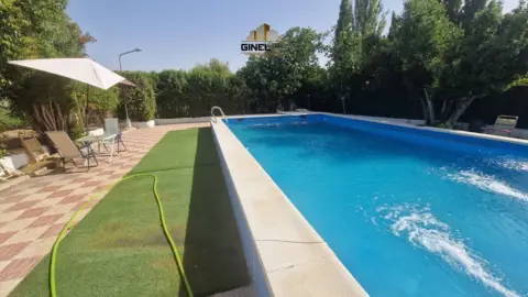 Chalet en Afueras de Jaén - Antigua Crtra. Granada