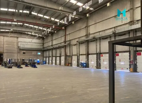 Nave industrial en Valdemoro