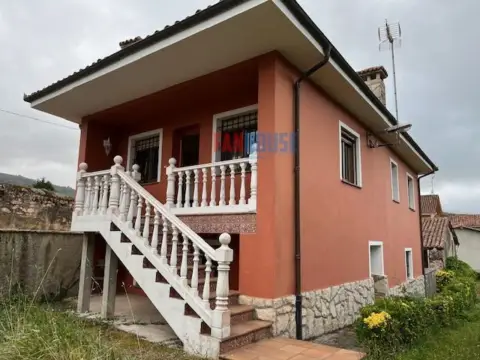Casa en calle Castiello - Ambas in Castiello (Villaviciosa) · Villaviciosa