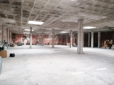 Local comercial en Portillejo