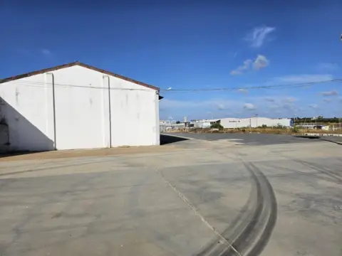 Nave industrial en Cartaya