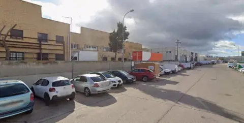 Nave industrial en calle de Isaac Peral