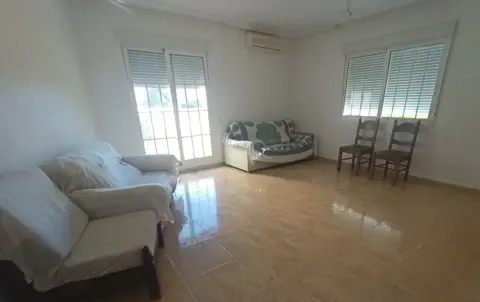 Casa en Avenida Ciudad de Murcia