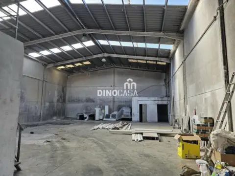Nave industrial en Polígono - La Barca