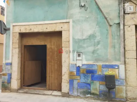 Casa en calle de Nou