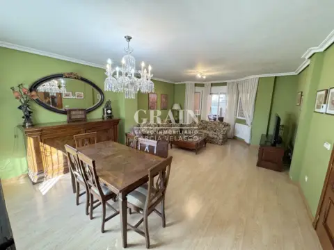 Casa adosada en Llanos del Águila