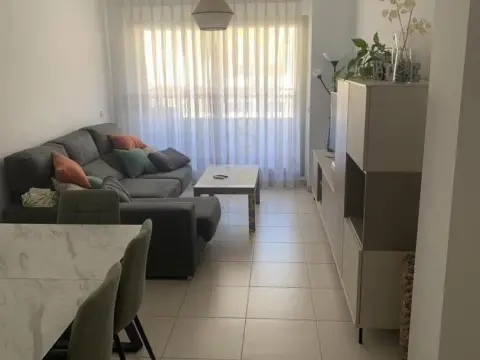 Piso en calle del Escritor Angel Palomino