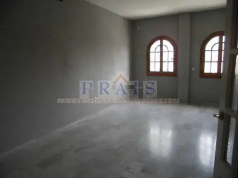 Piso en Avda. Mª Auxiliadora