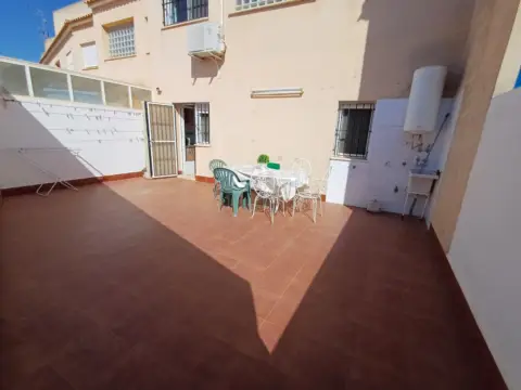 Dúplex en Santiago de La Ribera