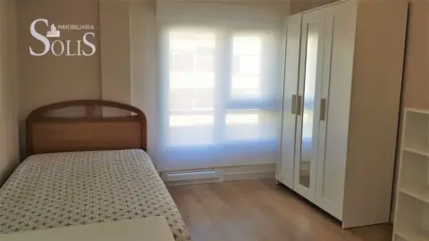 Piso en calle de Valdés Salas, 2