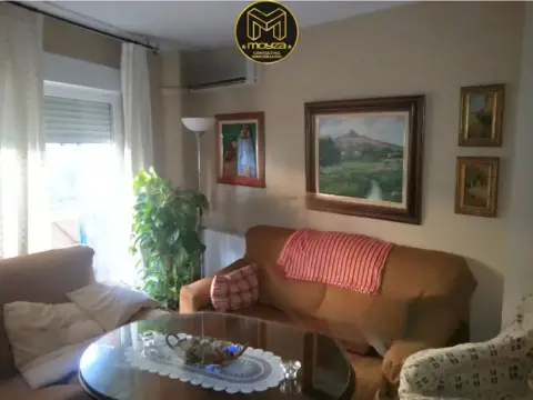 Piso en Avda. Andalucía