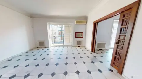 Piso en calle Julio César