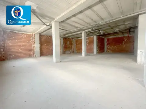 Local comercial en Elche-Elx