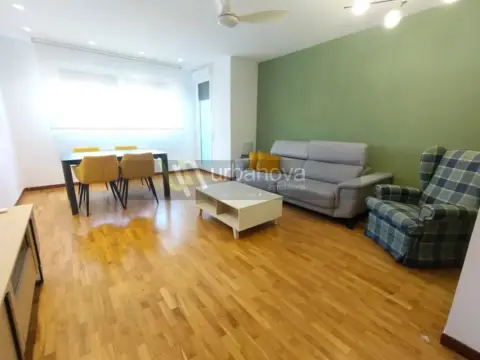 Piso en Avenida Solidaridad