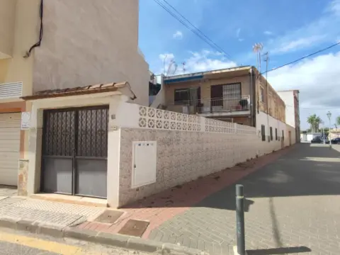 Piso en Los Alcázares