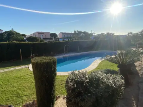 Casa adosada en Avenida del Deporte