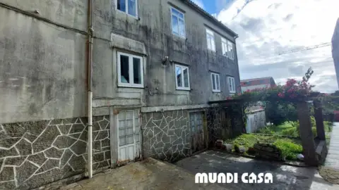 Casa en calle de la Principal