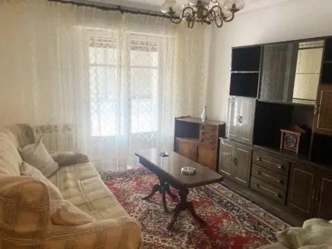 Piso en Avda. Modesto Lafuente
