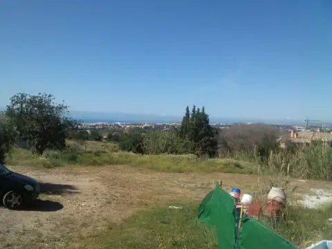 Terreno en calle Huerta del Fraile
