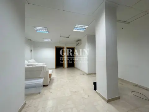 Local comercial en Centro