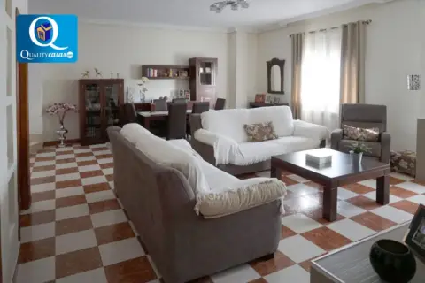 Casa en Urbanizaciones