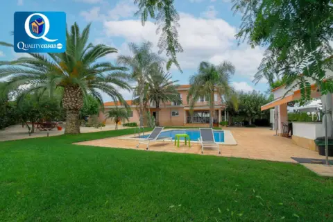 Chalet en Girasoles