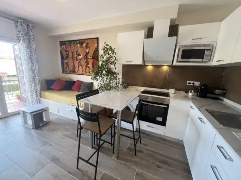 Apartamento en 3ª Línea de Mar