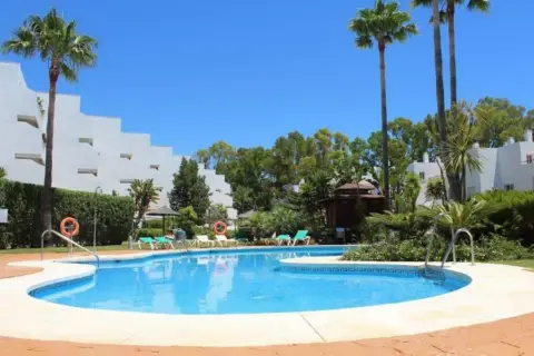 Piso en Guadalmina Baja
