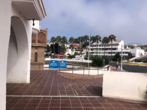 Local comercial en Puerto Marina