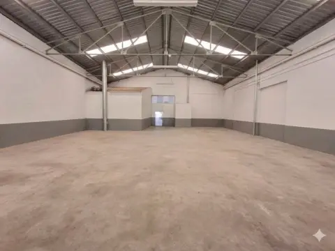 Nave industrial en Avenida de Tarazona, 22